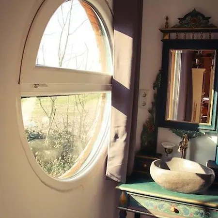 Tinyhouse Zirkuswagen- Kotten Kunterbunt Holiday home