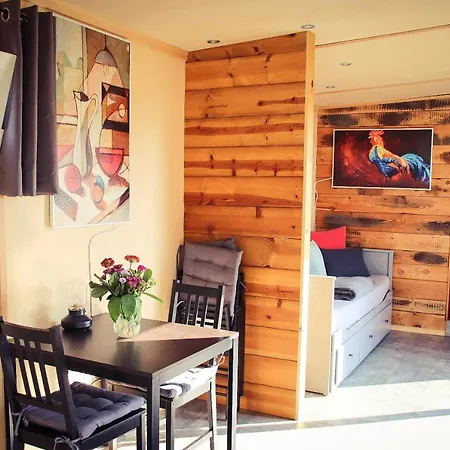 Tinyhouse Zirkuswagen- Kotten Kunterbunt