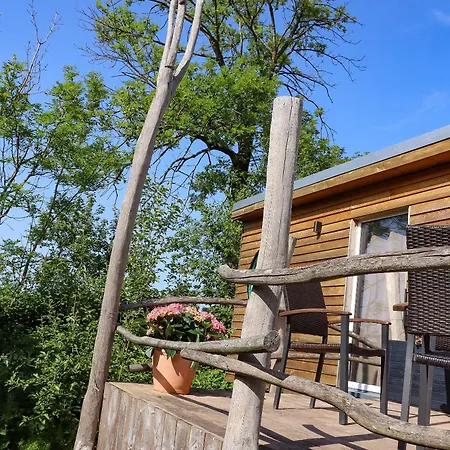 度假居 Tinyhouse Zirkuswagen- Kotten Kunterbunt *