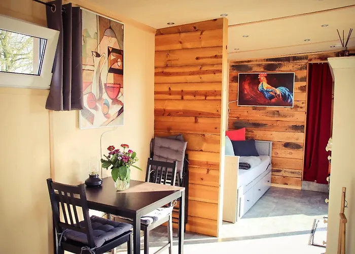 Tinyhouse Zirkuswagen- Kotten Kunterbunt