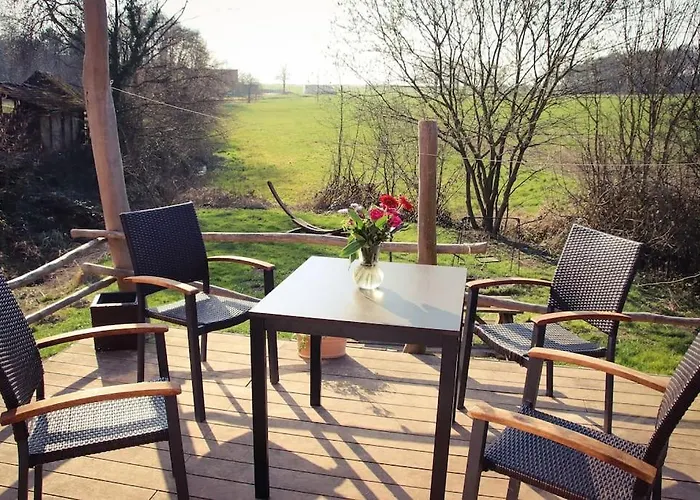 Tinyhouse Zirkuswagen- Kotten Kunterbunt