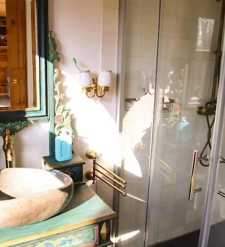 Dom wakacyjny Tinyhouse Zirkuswagen- Kotten Kunterbunt