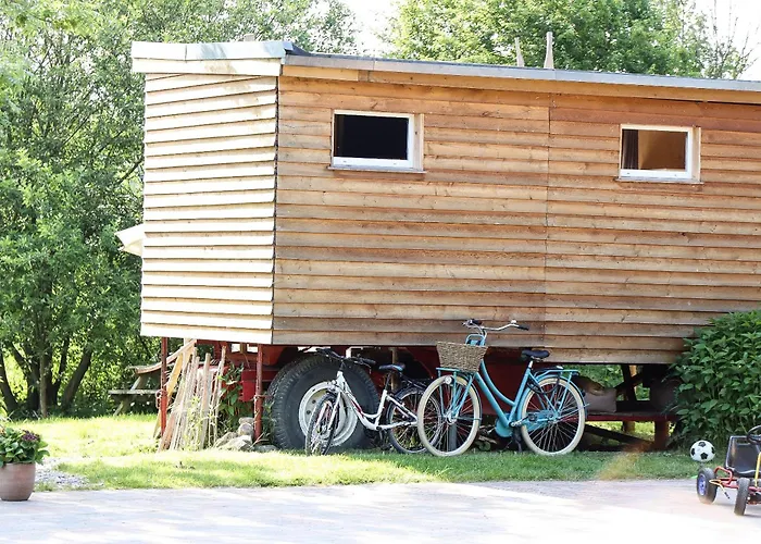 Dom wakacyjny Tinyhouse Zirkuswagen- Kotten Kunterbunt